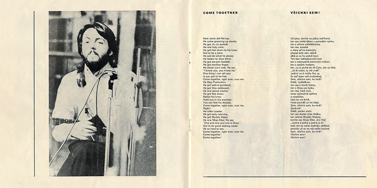 The Beatles - ABBEY ROAD (Supraphon 1 13 1016), issue from 1972 – booklet, pages 12-13