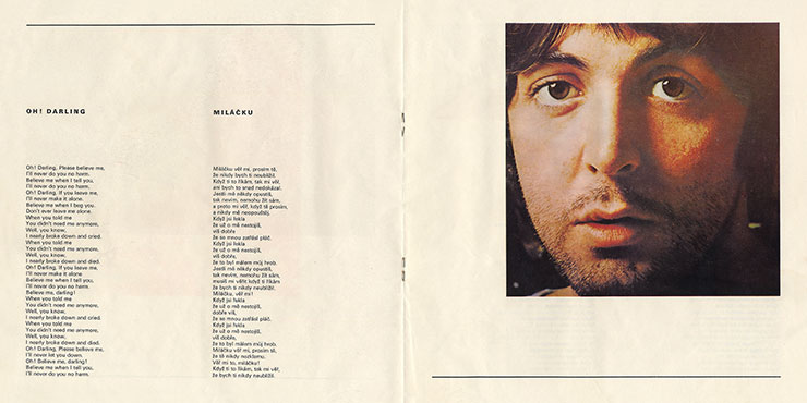 The Beatles - ABBEY ROAD (Supraphon 1 13 1016), issue from 1972 – booklet, pages 18-19