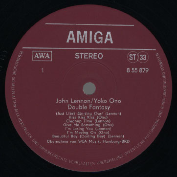John Lennon and Yoko Ono - Double Fantasy (AMIGA 8 55 879) − label (var. Red), side 1