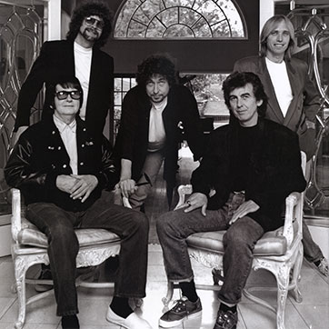 The Traveling Wilburys Collection (Concord Bicycle Music CRE-39517-01) – booklet, page 16 (back side of the cover)